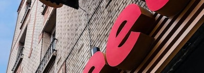 Greet Hotel Boulogne Billancourt Paris