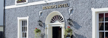 Dingle Benners Hotel