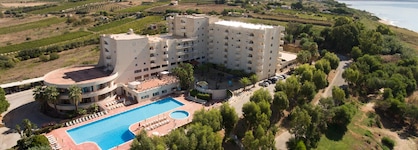 Paradise Beach Resort
