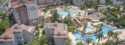 Seaden Corolla Hotel