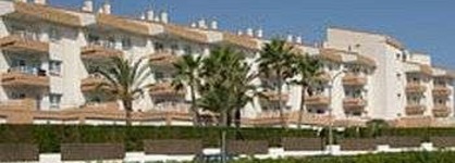 Hotel Illot Suites