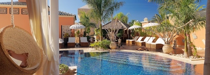 Hotel Royal Garden Villas & Spa