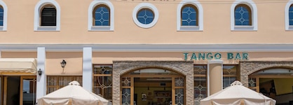 Lefkimi Hotel