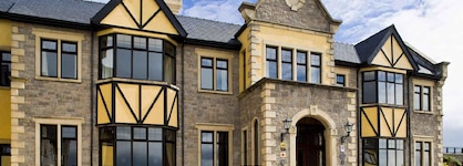 Lahinch Coast Hotel & Suites