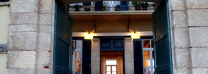 Pandora Suites