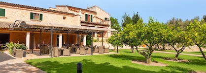 Finca Son Roig By Valentin