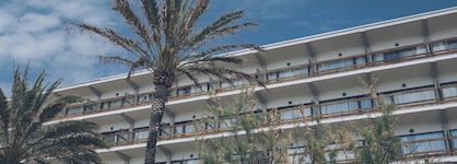 AYA Seahotel