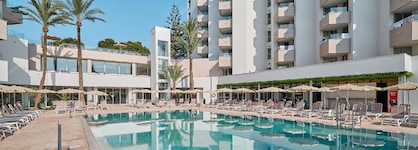 Hipotels Bahía Grande Aparthotel