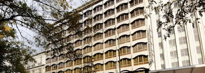 Titania Hotel