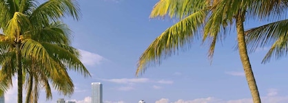 Doubletree By Hilton Grand Hotel Biscayne Bay