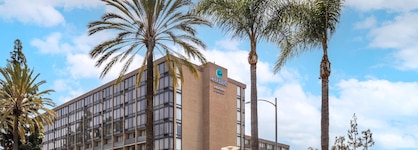 Clarion Hotel Anaheim Resort