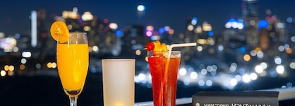Pinnacle Lumpini Park Hotel