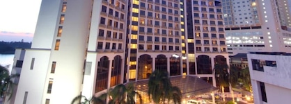 Grand Riverview Hotel