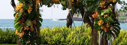 Outrigger Kona Resort & Spa