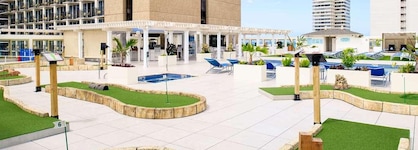 Hilton Waikiki Beach Resort & Spa