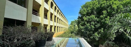 Suites Colonial