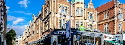 Holiday Inn Express London Hammersmith By Ihg