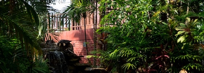 Royal Lanta Resort & Spa