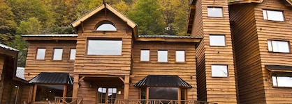 Bagu Ushuaia Hotel