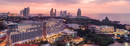 The Zign Hotel & Villas