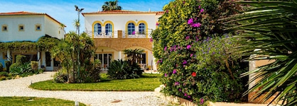Hotel Luz Bay