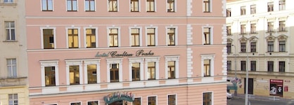 Hotel Carlton