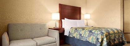 Travelodge By Wyndham Oshawa Whitby