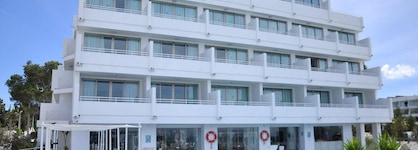 Marina Playa Hotel Apartments By Typic Hotels – Adults Only