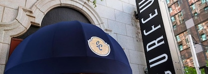 Hotel Saint Clair- Magnificent Mile
