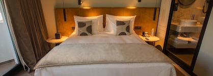 Jm Suites Hotel