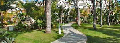 Ria Park Garden Hotel