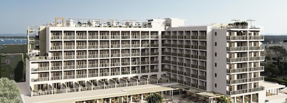 Universal Hotel Romantica