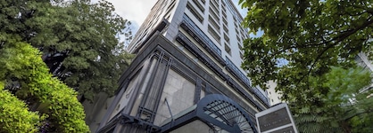 Cape House Langsuan Hotel