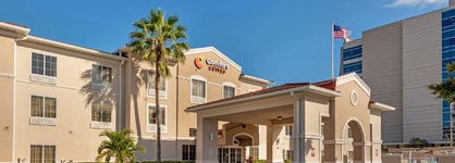 Comfort Suites Downtown