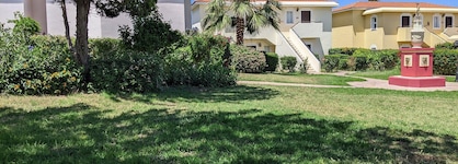 Akamanthea Holiday Village