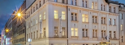 Hotel Maestro by Adrez