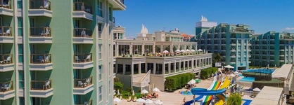 Royal Atlantis Spa & Resort