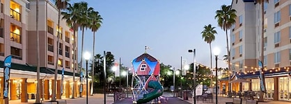 Fairfield by Marriott Inn and Suites Orlando Lake Buena Vista in the Marriott Village