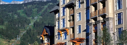 Pan Pacific Whistler Village Centre