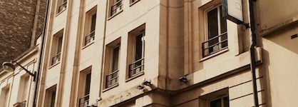 Pepper & Paper Apartments