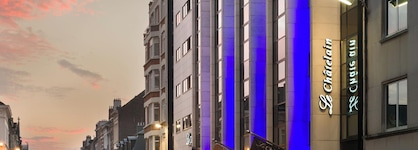 Le Châtelain