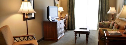 Inn Of Naples, Tapestry Collection By Hilton