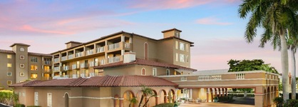 Inn Of Naples, Tapestry Collection By Hilton