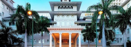 Moana Surfrider, A Westin Resort & Spa, Waikiki Beach