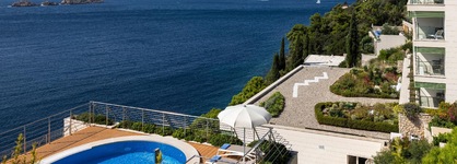 Hotel More