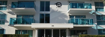 Beach Haus Bal Harbour