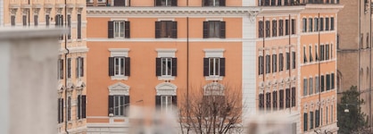 Twentyone Hotel
