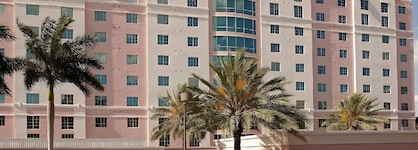 Doubletree By Hilton Sunrise - Sawgrass Mills