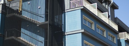 Bv Oly Hotel