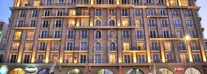 Cape Royale Residences